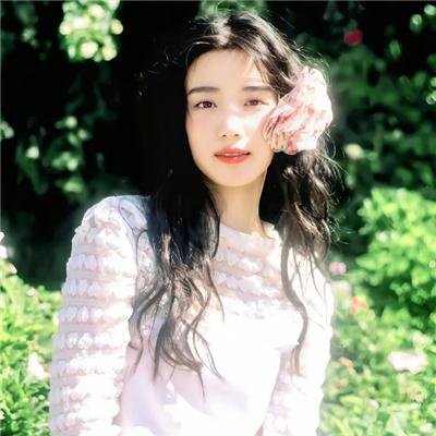 《一千囚犯一野女》海报
