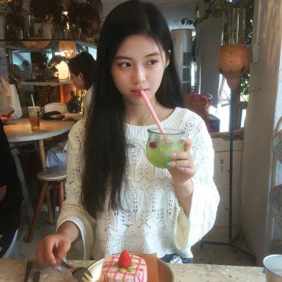 《悬崖上的金鱼公主》封面